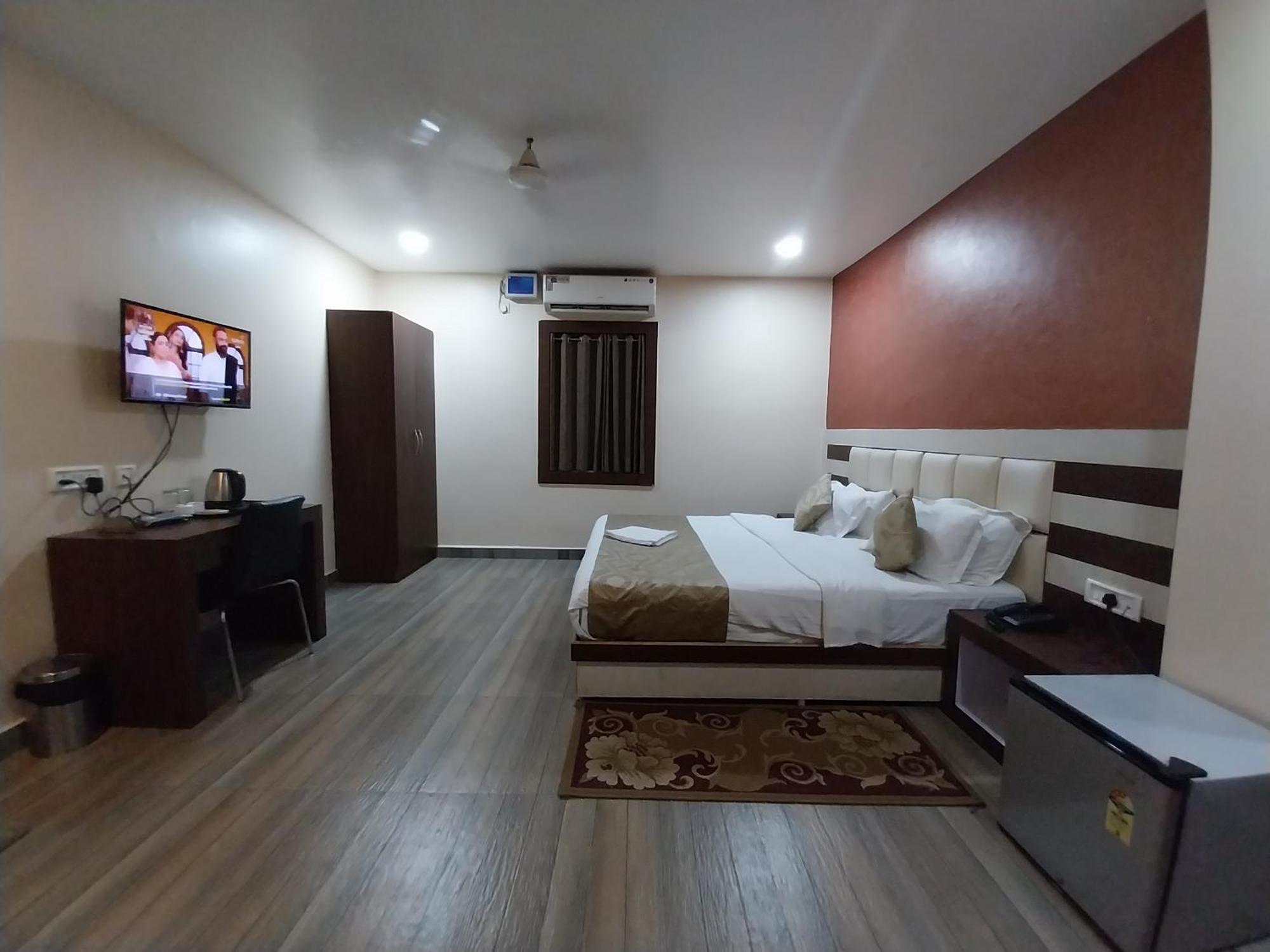 Hotel Paradise Convention Bhubaneswar Exterior foto